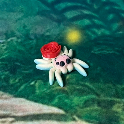 Mini Rose Spider